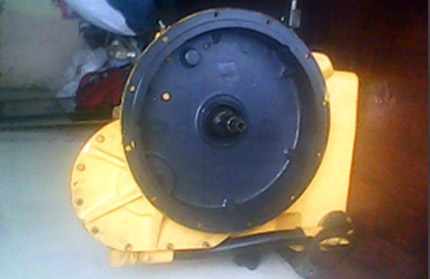 Other side view of assembly of transmission, all ready to be mounted on the forklift