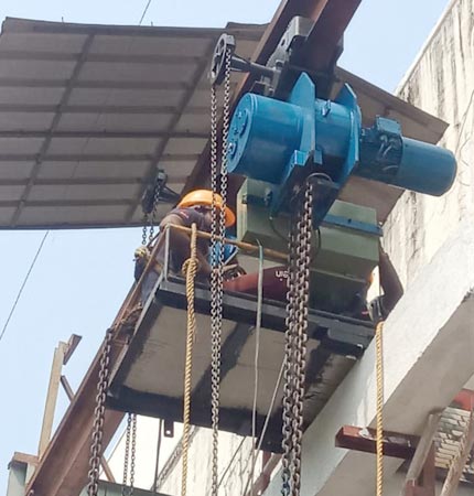 Dismantling, Overhauling & Assembly of Crane Hoists