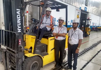 hyundai forklifts distributer