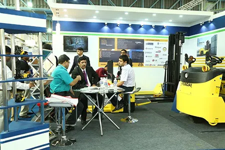 Auto Cluster Exhibition